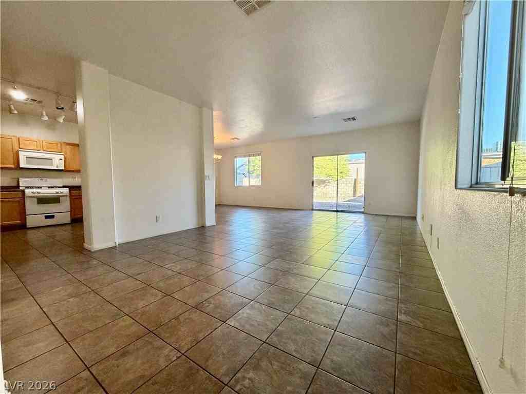 3616 Asbury Hill Ave - Photo 2 of 19