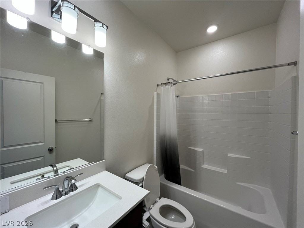 7037 Cottage Vista Ave - Photo 6 of 38