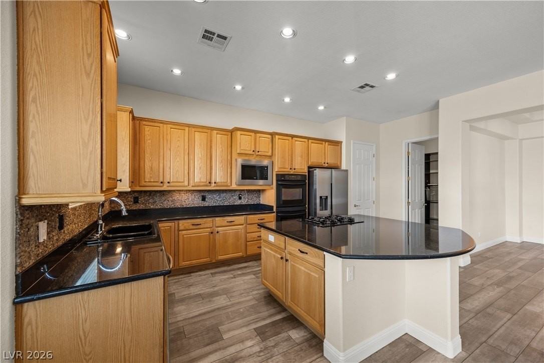 7744 Villa Andrade Ave - Photo 4 of 50