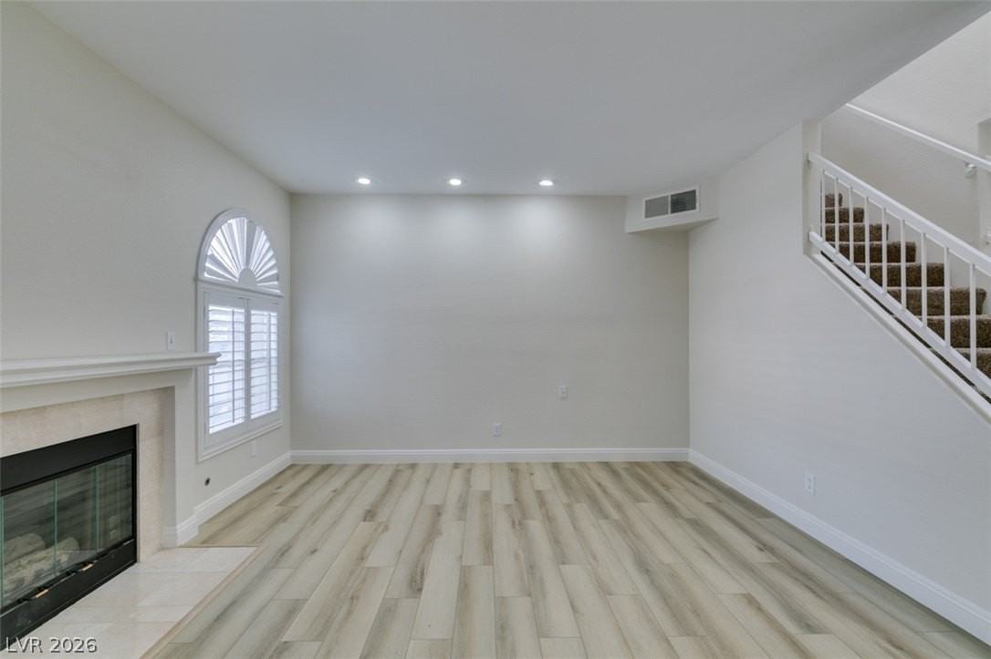 2625 Pebblegold Ave - Photo 5 of 39