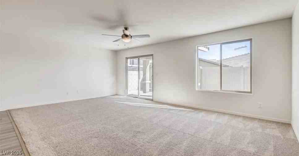 610 Abrazar Ave - Photo 6 of 20