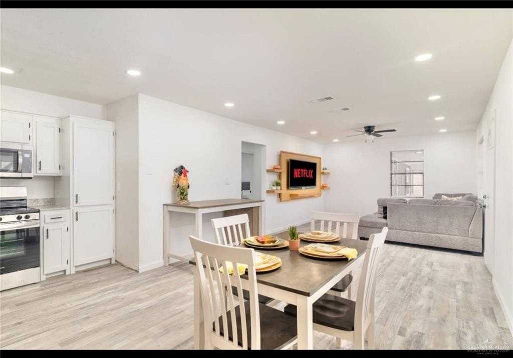 2500 Beaumont Ave - Photo 4 of 19