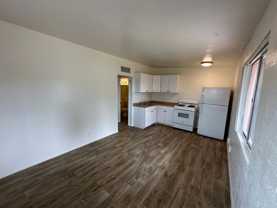 909 S MARIANA St - Photo 1 of 1