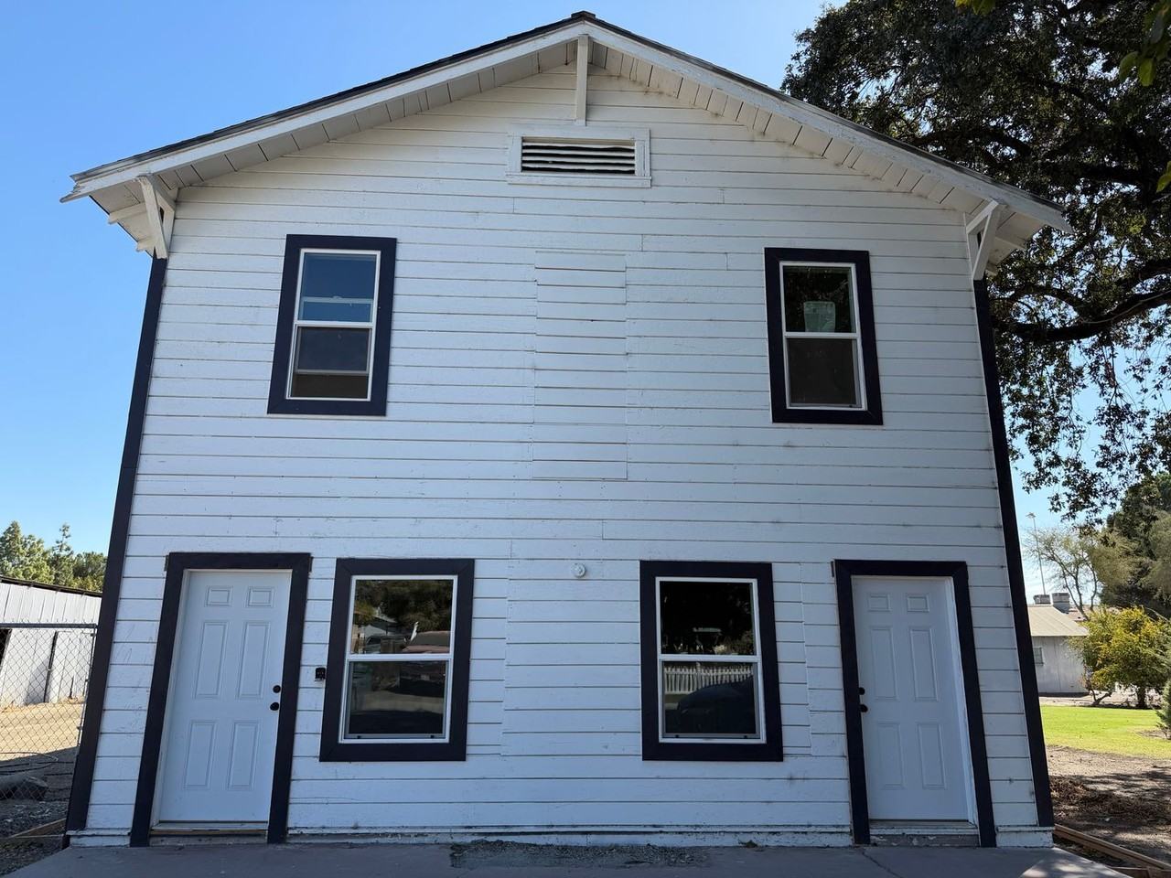 5992 Juanche Ave - Photo 2 of 35