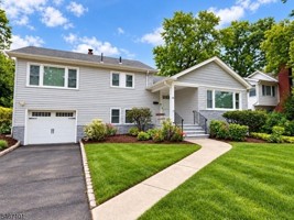 featured image of 42 Lidgerwood Pkwy