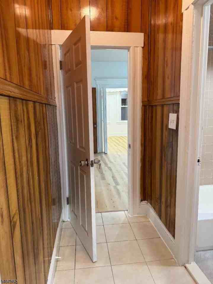88 Cutler St #2 - Photo 3 of 12