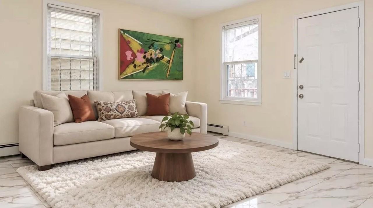 133 Ogden Ave #1