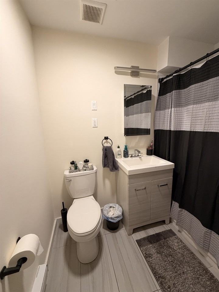 316 Monroe St #3 - Photo 5 of 6