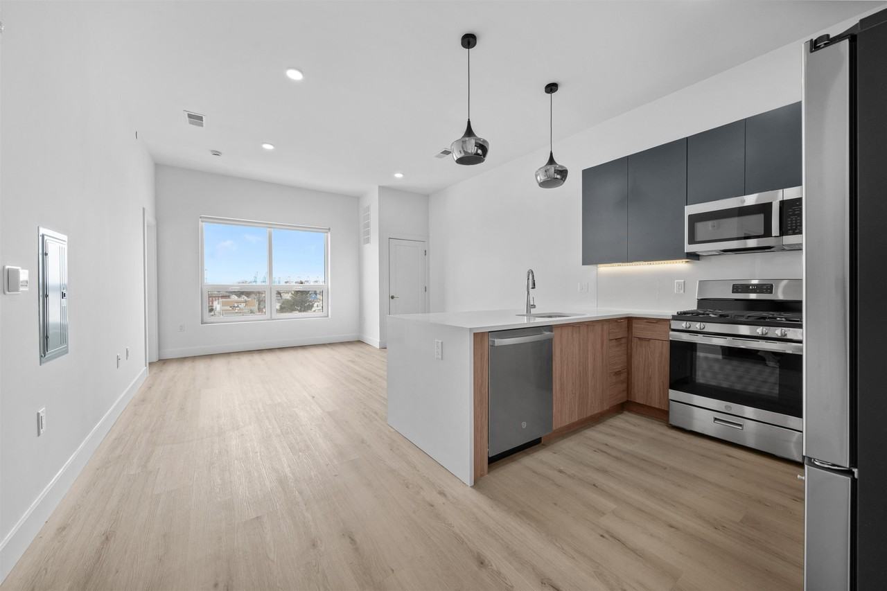 17 Avenue E #303 - Photo 2 of 19
