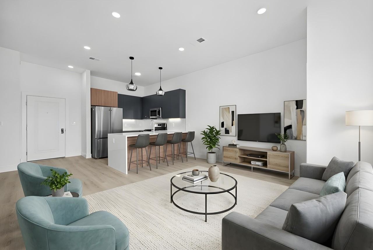 17 Avenue E #303 - Photo 3 of 19