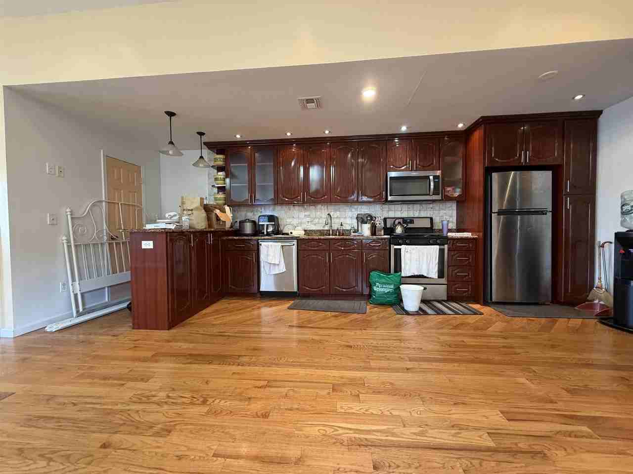 193 Stevens Ave #2 - Photo 7 of 16