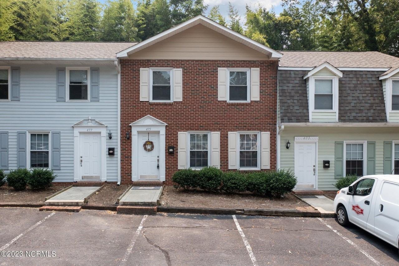 475 N Ashe St - Photo 2 of 26