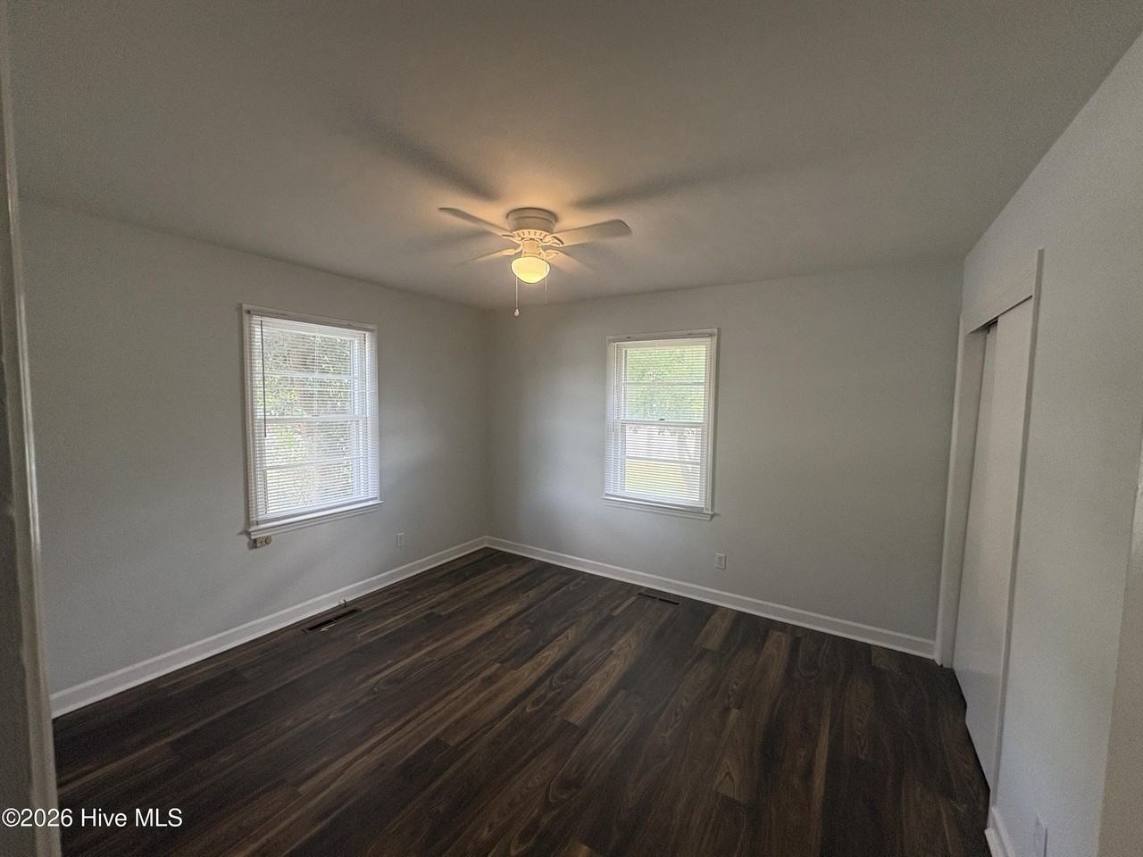 833 Kennedy Ave - Photo 4 of 7