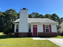 featured image of 204 Live Oak Ct