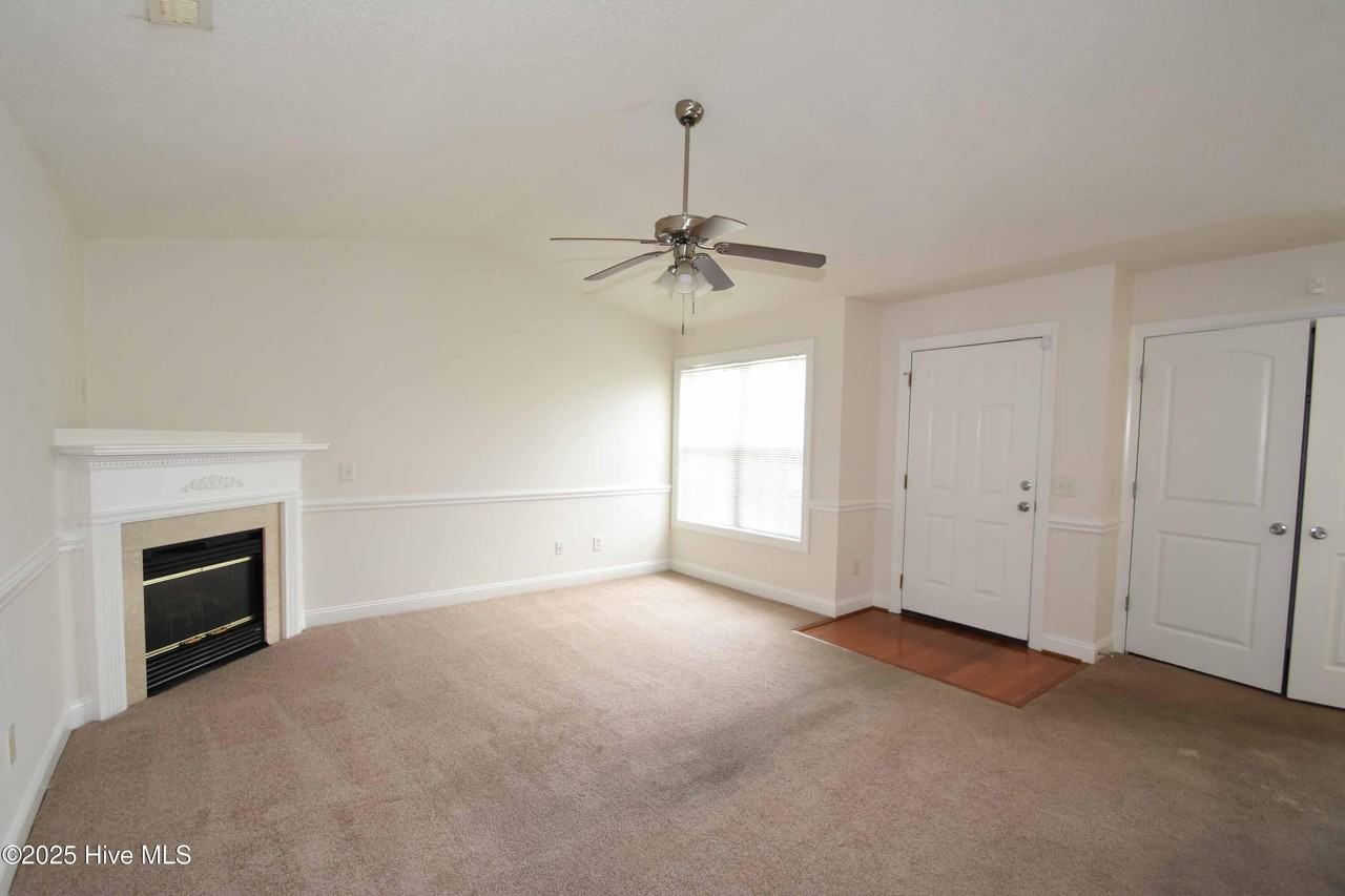 2608 Saddleback Dr #A - Photo 3 of 18
