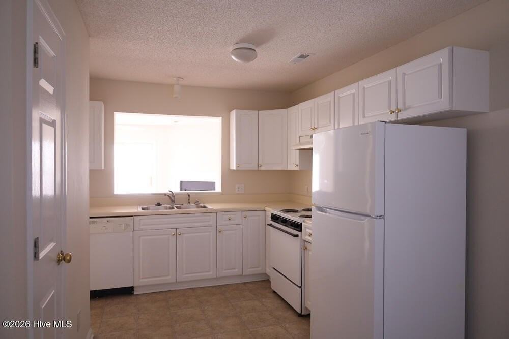 1250 Westpointe Dr #B - Photo 4 of 21
