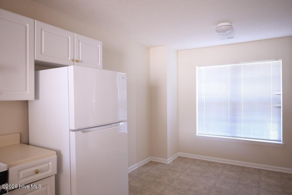 1250 Westpointe Dr #B - Photo 6 of 21
