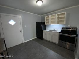 featured image of 203 Morton St #3