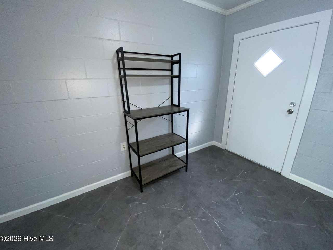 203 Morton St #3 - Photo 3 of 9