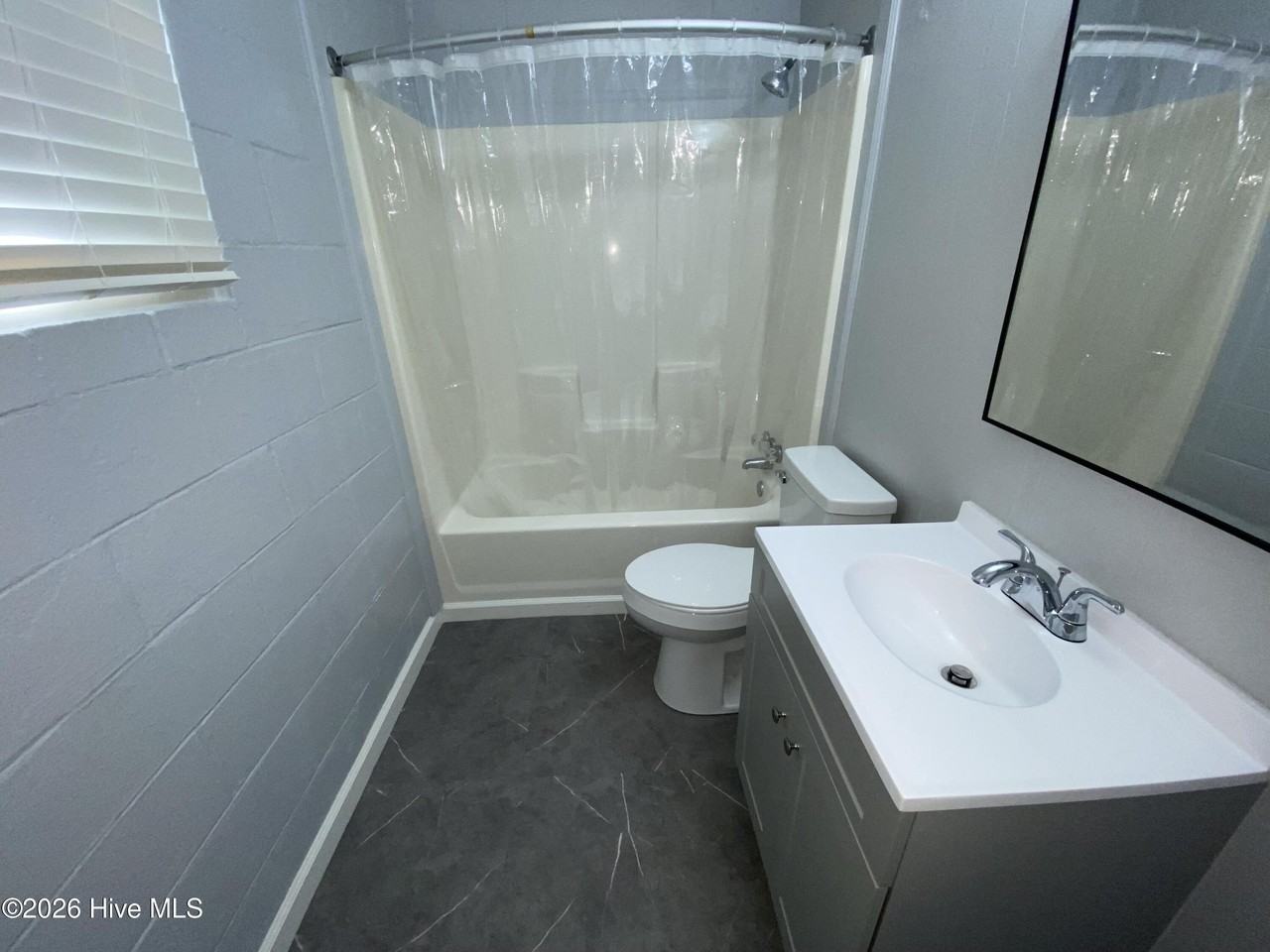 203 Morton St #3 - Photo 7 of 9