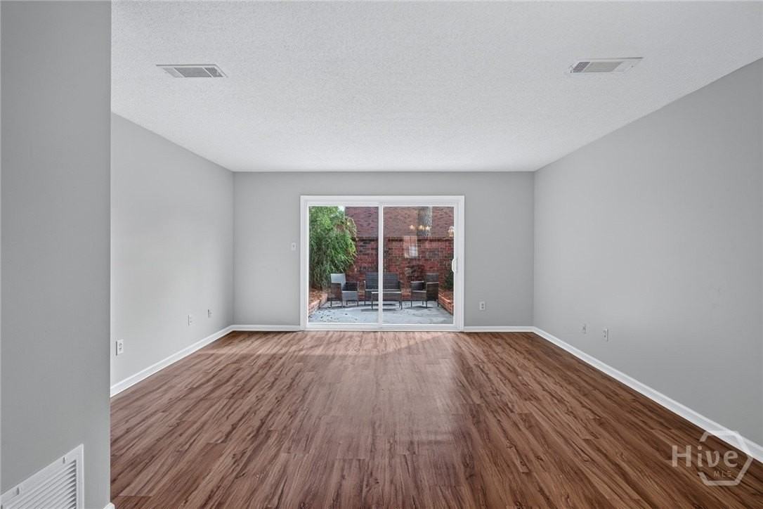 232 Stephenson Ave #3D - Photo 5 of 29