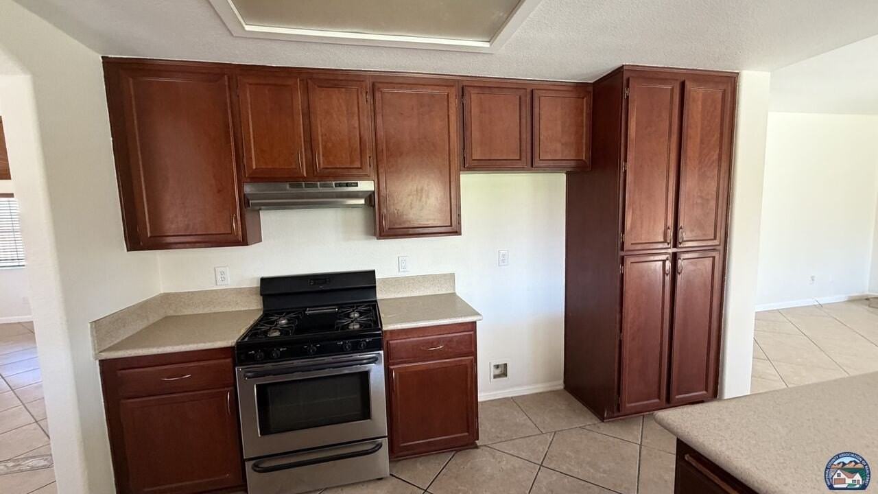 2149 Les Dowe Ct - Photo 3 of 15