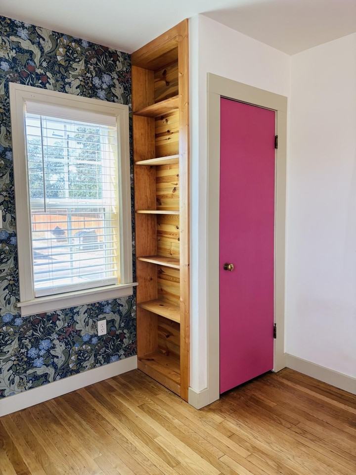 1726 25th St #2 - Photo 3 of 7