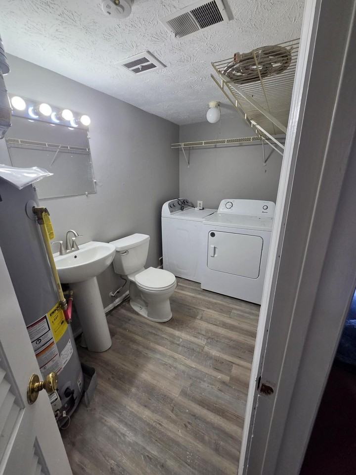 3411 Sutherland Dr #A - Photo 7 of 12