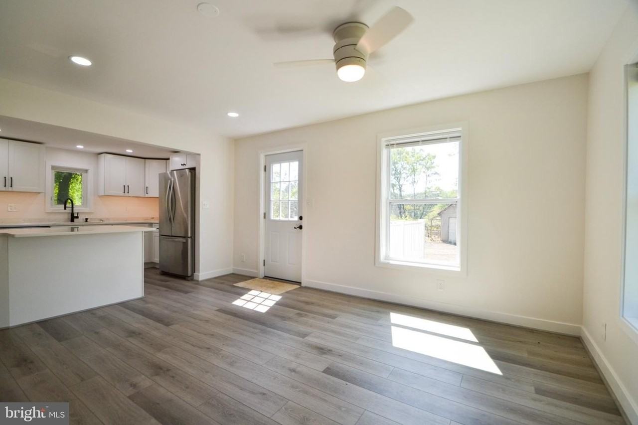 5714 Deer Park Rd - Photo 4 of 25
