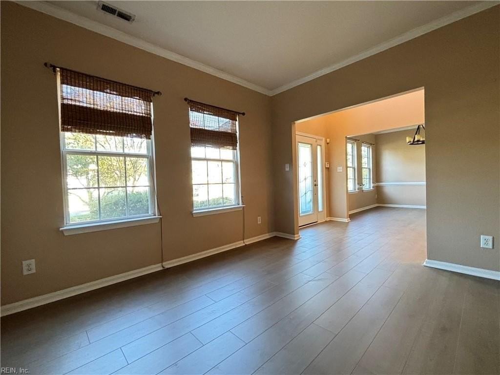 5321 Larkins Lair Ct - Photo 7 of 43