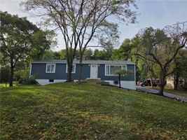 featured image of 1117 Grosstown Rd