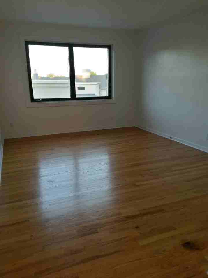 1551 Post Rd E #2 - Photo 5 of 8