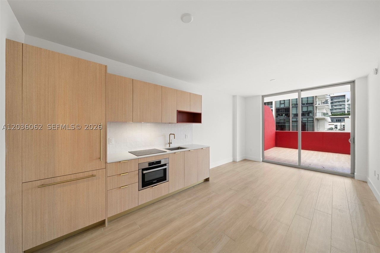 90 NE 32 St #604 - Photo 7 of 50