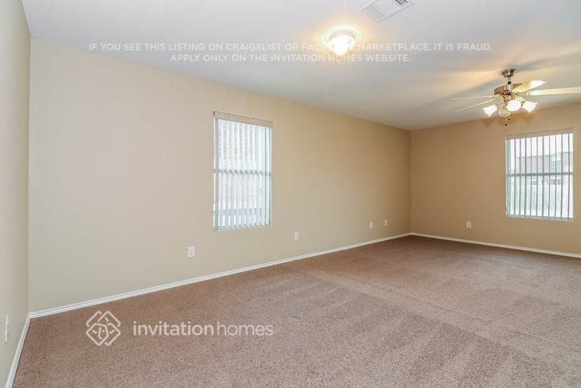 8139 Mossberg Dr - Photo 3 of 29