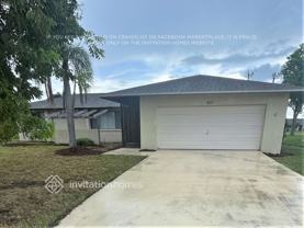 211 Se Santa Barbara Pl - Photo 1 of 1