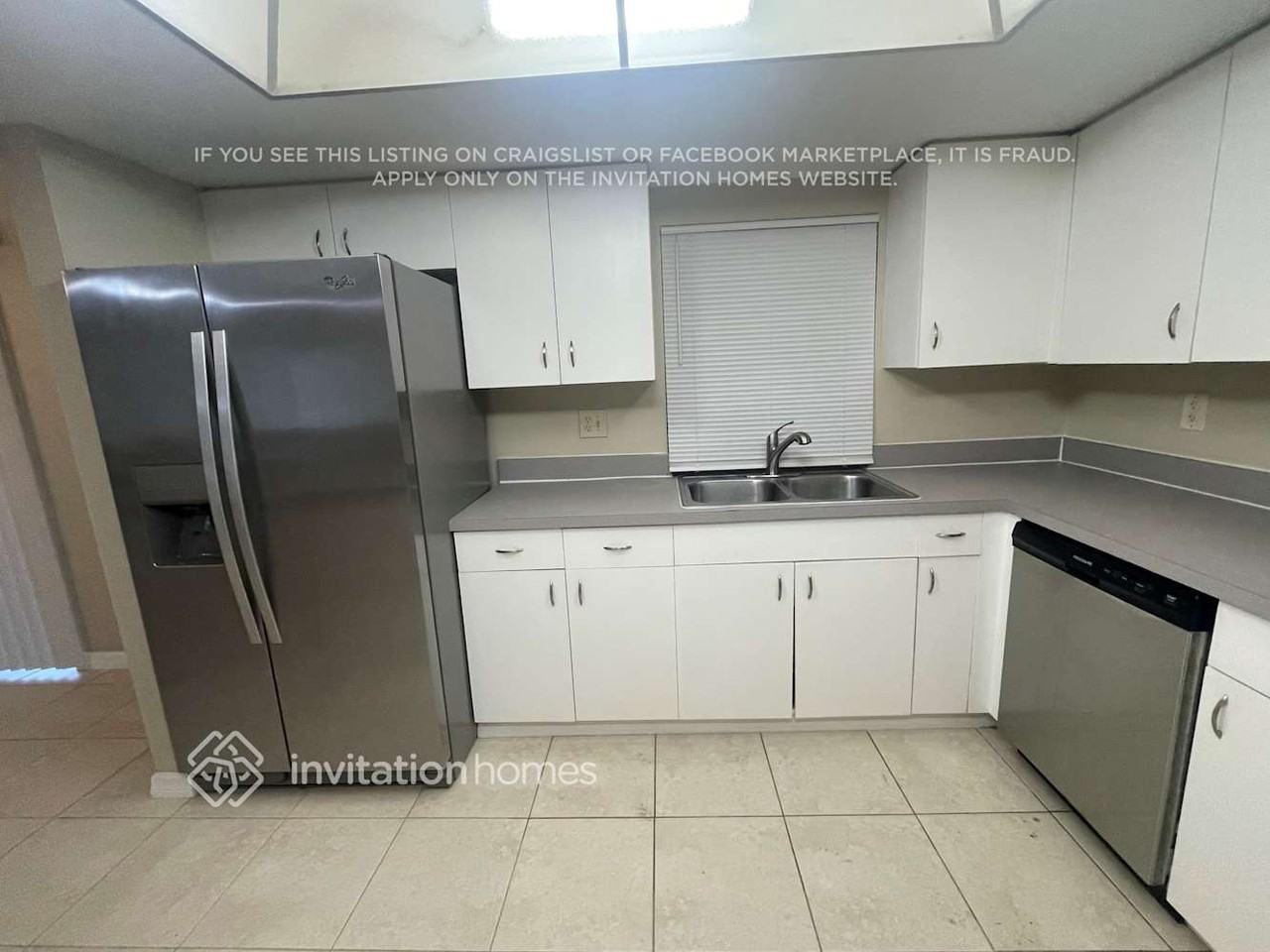 211 Se Santa Barbara Pl - Photo 7 of 19
