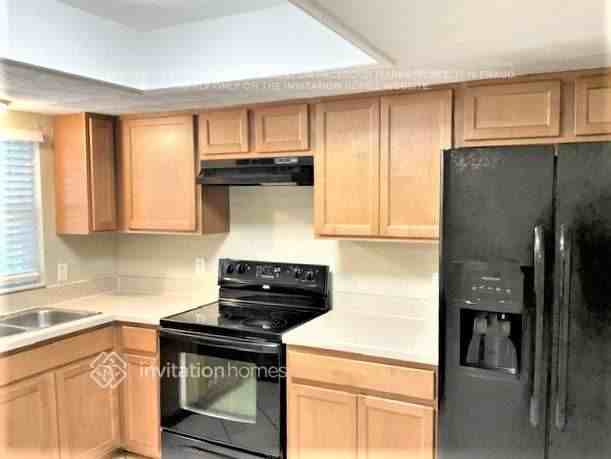 2907 Juniper Dr - Photo 5 of 13