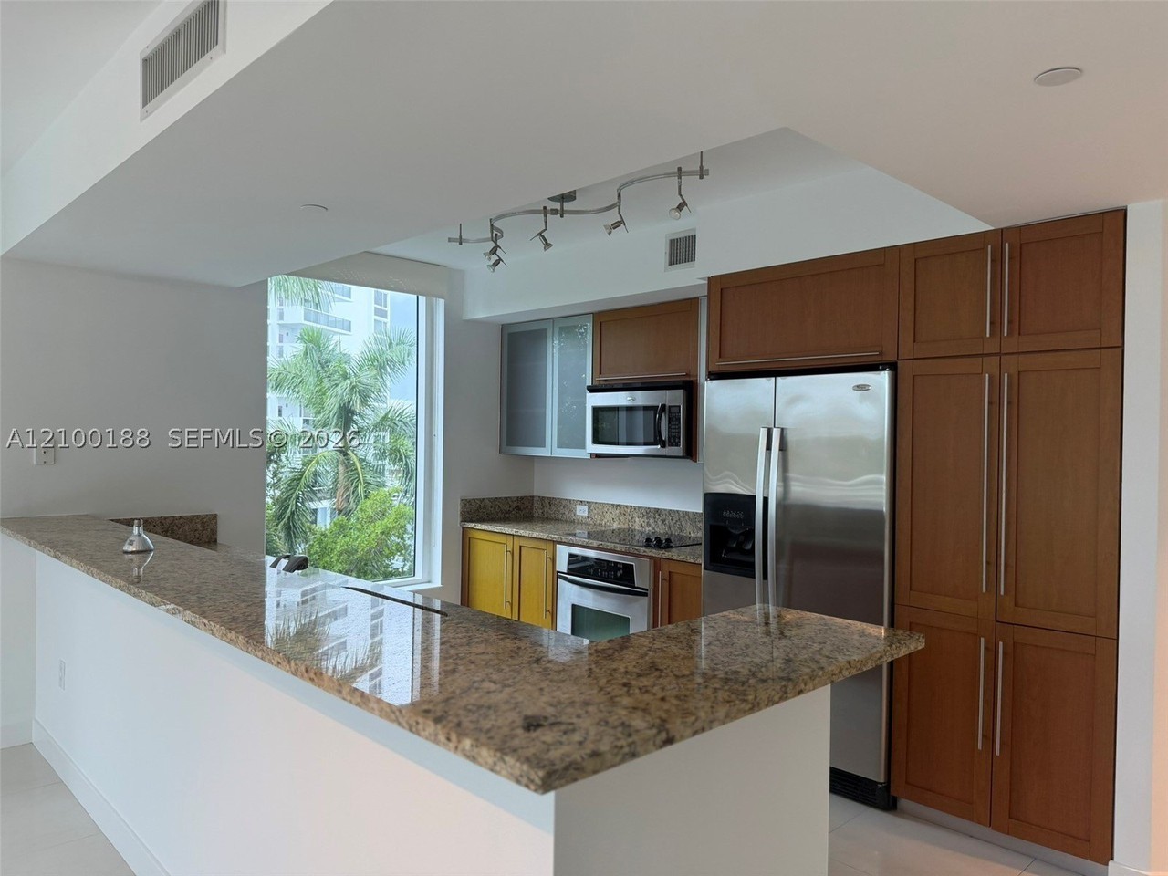 2821 N Ocean Blvd #305S - Photo 7 of 32