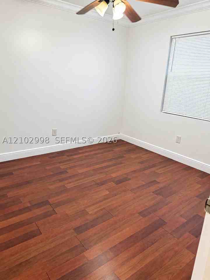 332 Ne 110th Ter #332 - Photo 6 of 8
