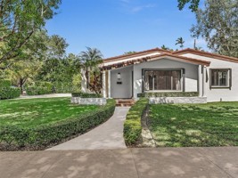 featured image of 1545 Mantua Ave
