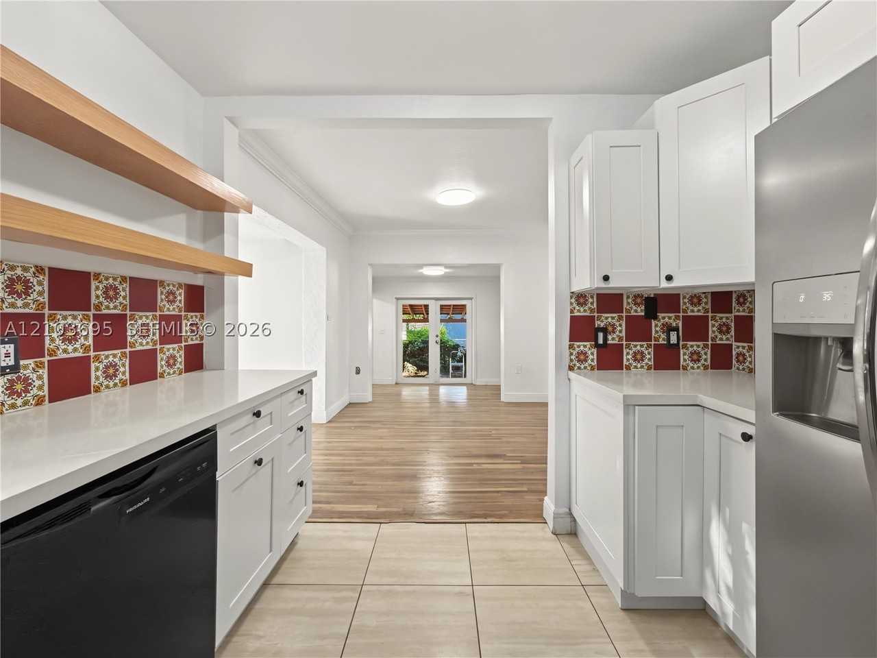 6510 Manor Ln #6510 - Photo 3 of 29