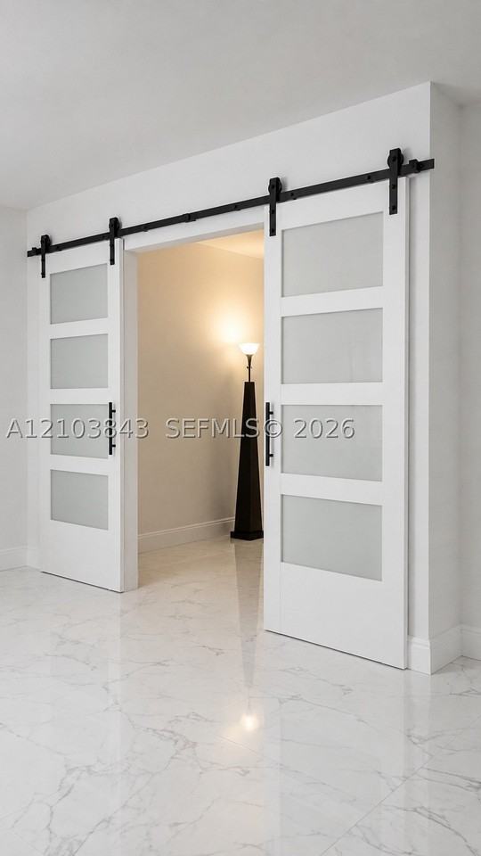 915 Jefferson Ave #2C - Photo 7 of 19