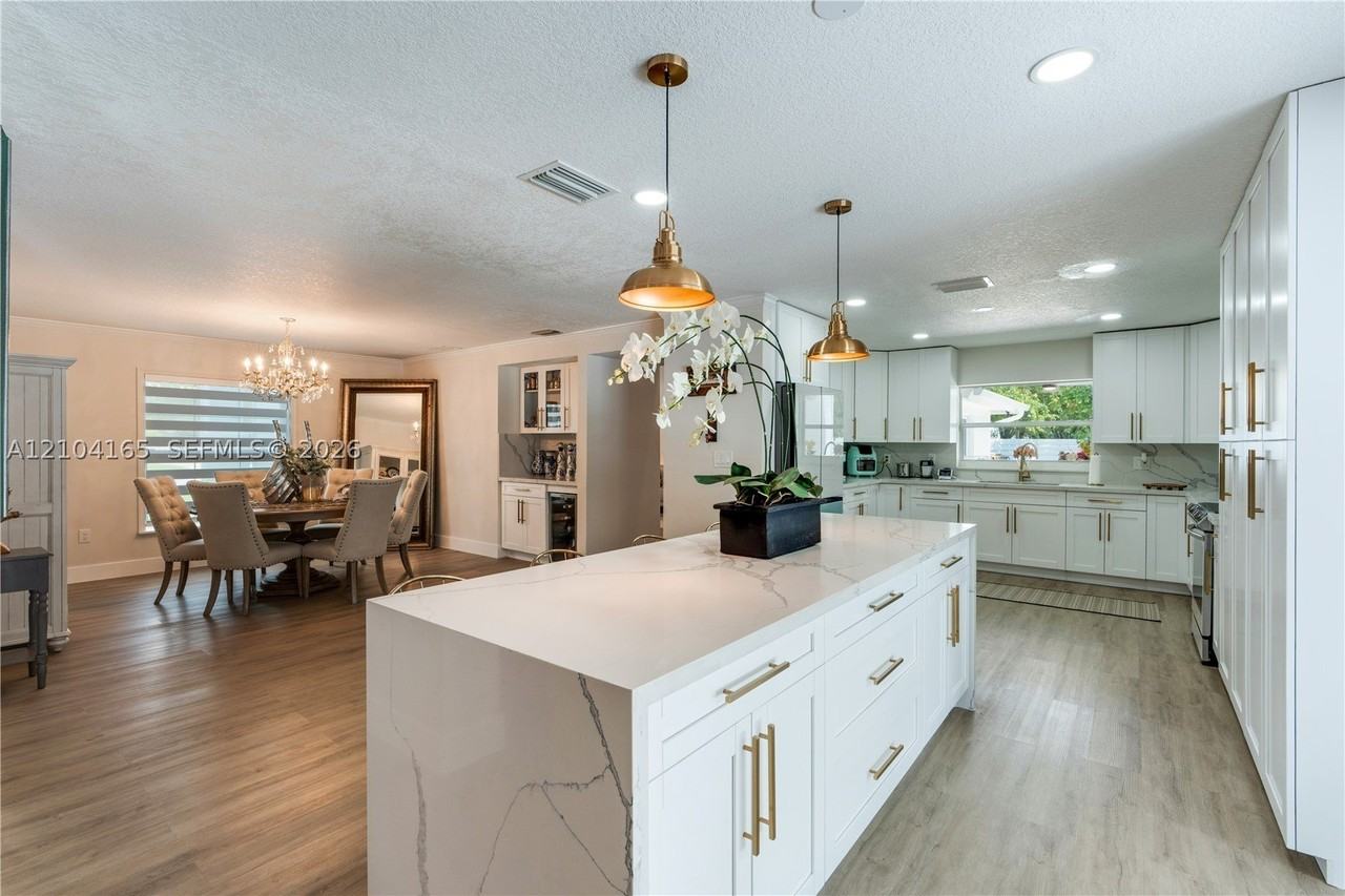 14830 Sw 149th St - Photo 7 of 43