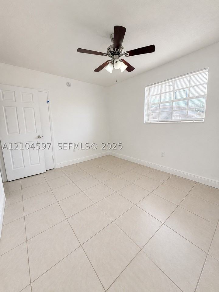 10841 Sw 7th St #1 - Photo 3 of 6