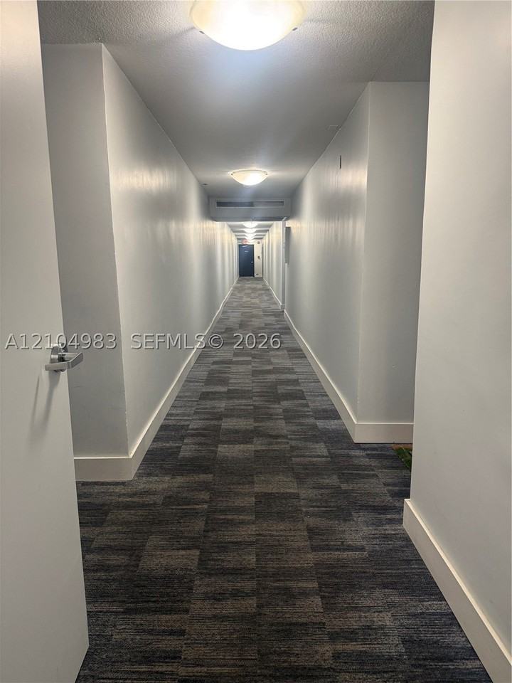 3860 Ne 170th St #208 - Photo 5 of 14