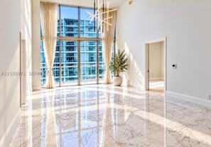 475 Brickell Ave #2209 - Photo 1 of 1