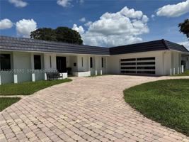 featured image of 2215 Ne 204th St