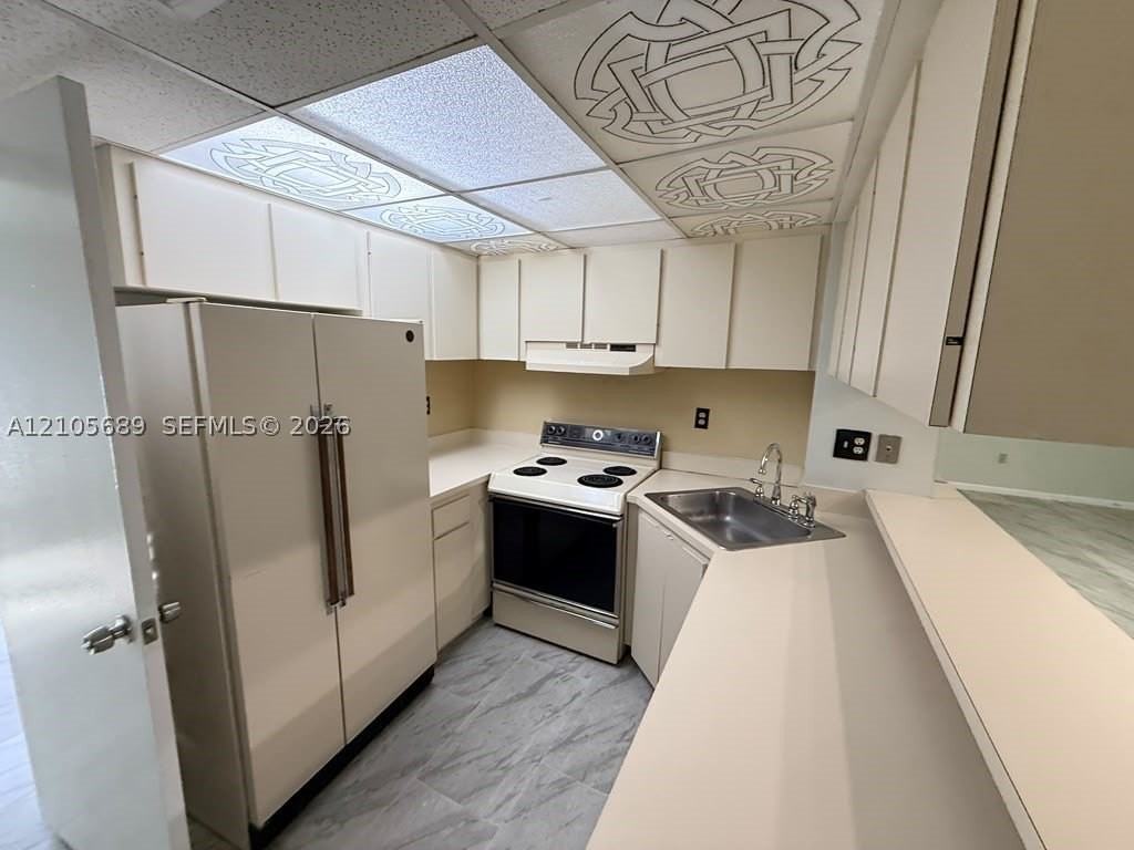 2170 W 60th St #16214 - Photo 5 of 12