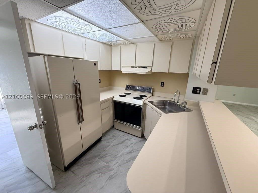 2170 W 60th St #16214 - Photo 6 of 12