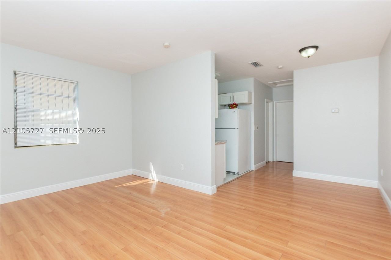 6030 Nw 8th Ave #1 - Photo 2 of 8